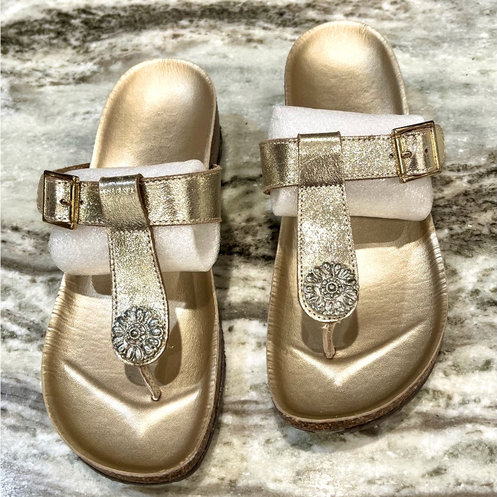 Gold sandals by Italian Shoemakers